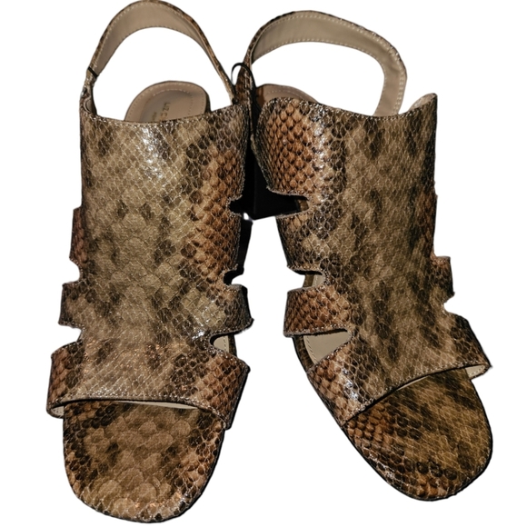 NWT Liz Claiborne Memory Foam Snakeskin Printed Sandal Heels - Picture 1 of 7